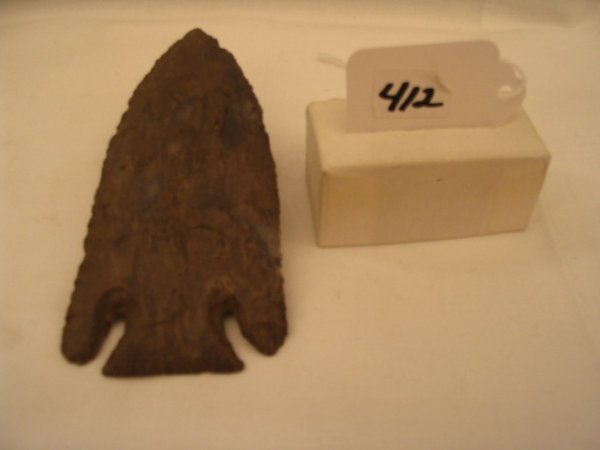 4 1/16" Fort Wayne Chert – Lost Lake Point: 4 1/16" x 1 15/16" Tan, Grey Fort Wayne Chert – Lost Lake Point – Ohio Ex. Townsend Collection - Davis C.O.A.