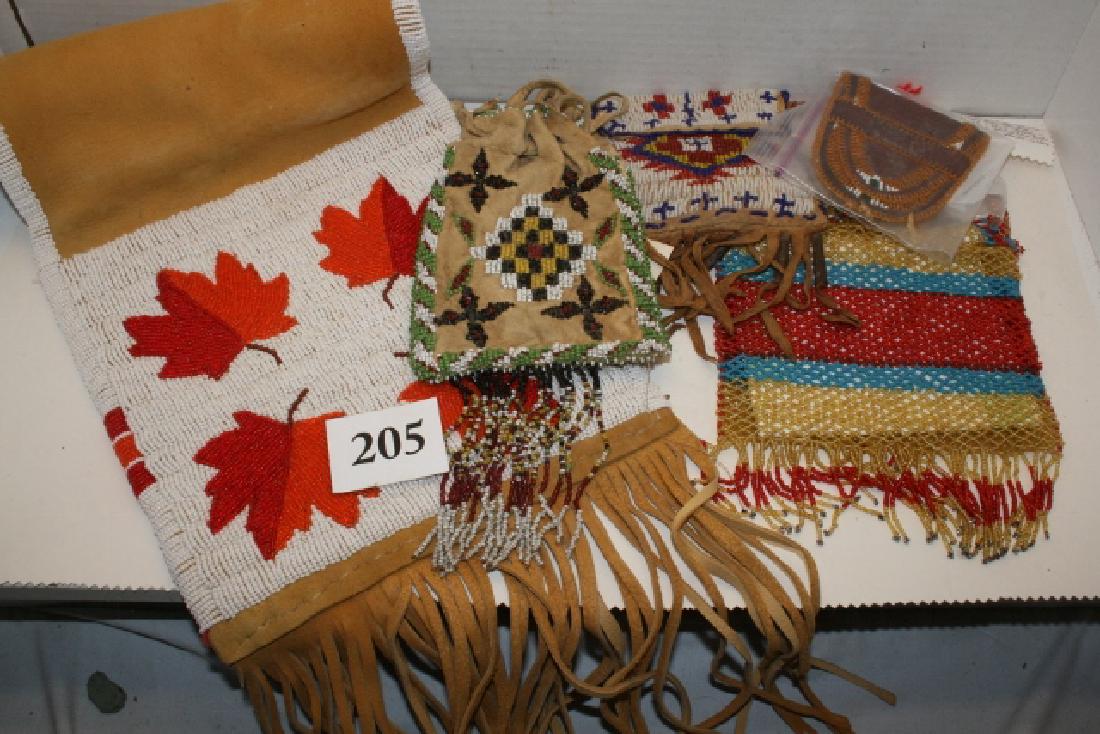 5 Assorted Beaded Bags (1 of 3)