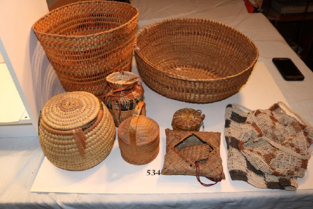 7 Assorted Baskets & 2 Bags (1 of 1)