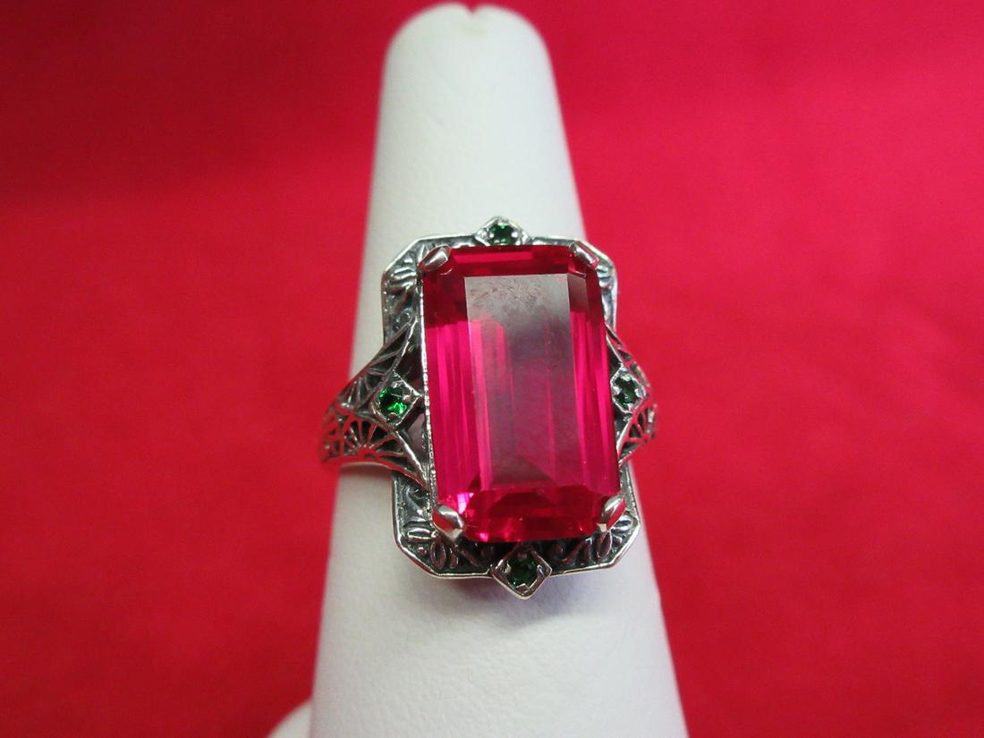 Beautiful approx. 10 CT ruby & emerald fancy sterling: Beautiful approx. 10 CT ruby & emerald fancy sterling ring. Size 7. Lab created