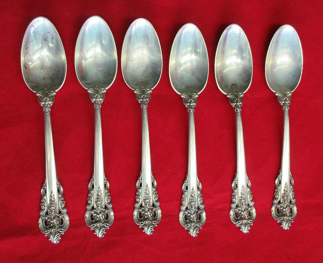6 Beautiful Grande Baroque sterling silver spoons: 6 Beautiful Grande Baroque sterling silver spoons. In good original as found condition. 200g = 6.43 t o
