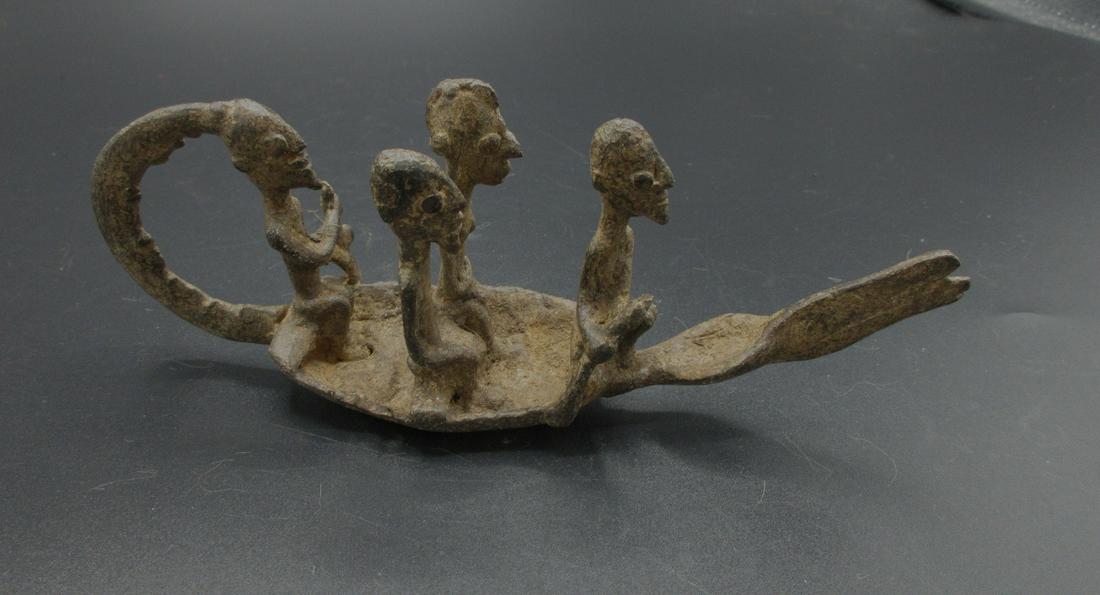 Great antique African Bronze Dogon tribe Mali figures: Great antique African Bronze Dogon tribe Mali figures. IN GOOD ORIGINAL AS FOUND CONDITION. Beautiful colors with Great quality and detail. Measures 2 ¼ inches tall and 6 ½ inches long.