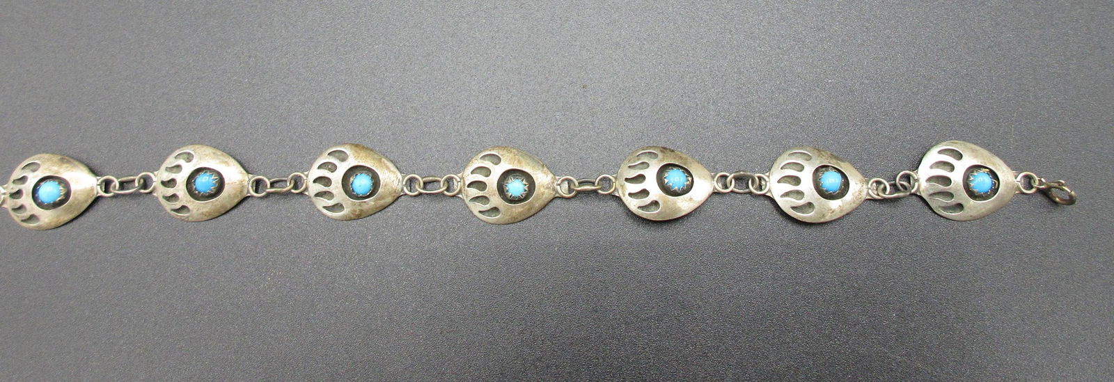 Vintage Native American Indian bear claw turquois (1 of 6)