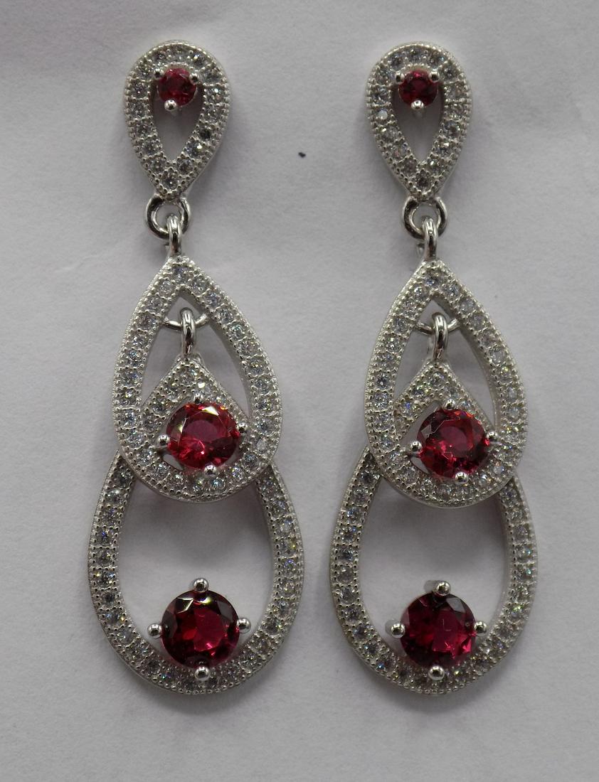 Beautiful 2 cwt Ruby and Topaz sterling pierced Ear (1 of 2)