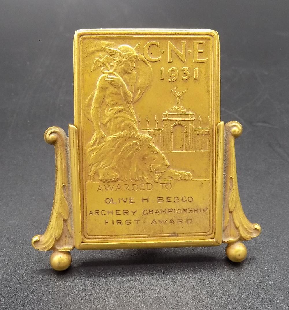Neat vintage 1931 Bronze plaque Archery award (1 of 5)