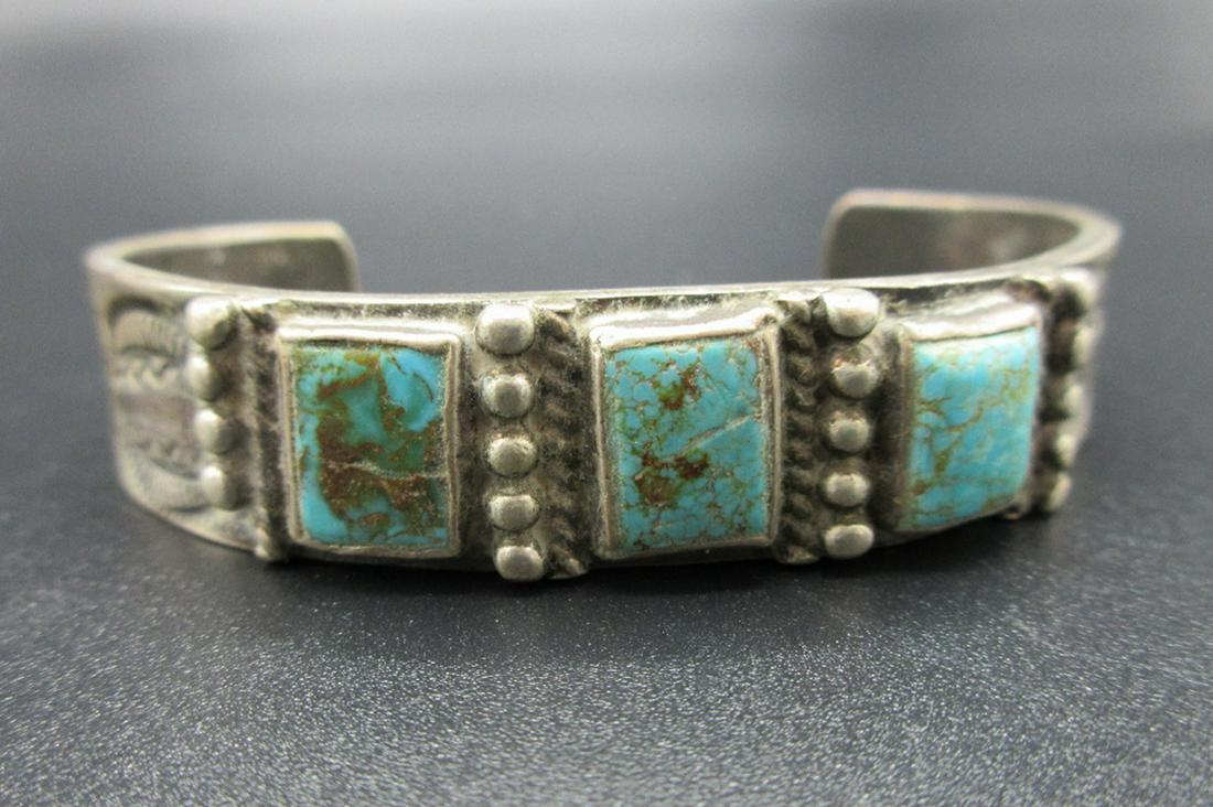 Fine Vintage Native American Indian turquois bracelet (1 of 4)
