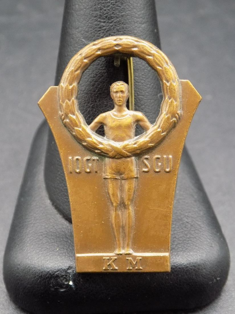 Vintage 1936? Olympic pin: Vintage 1936? Olympic pin. In good original as found condition. Measures 1 ½” t