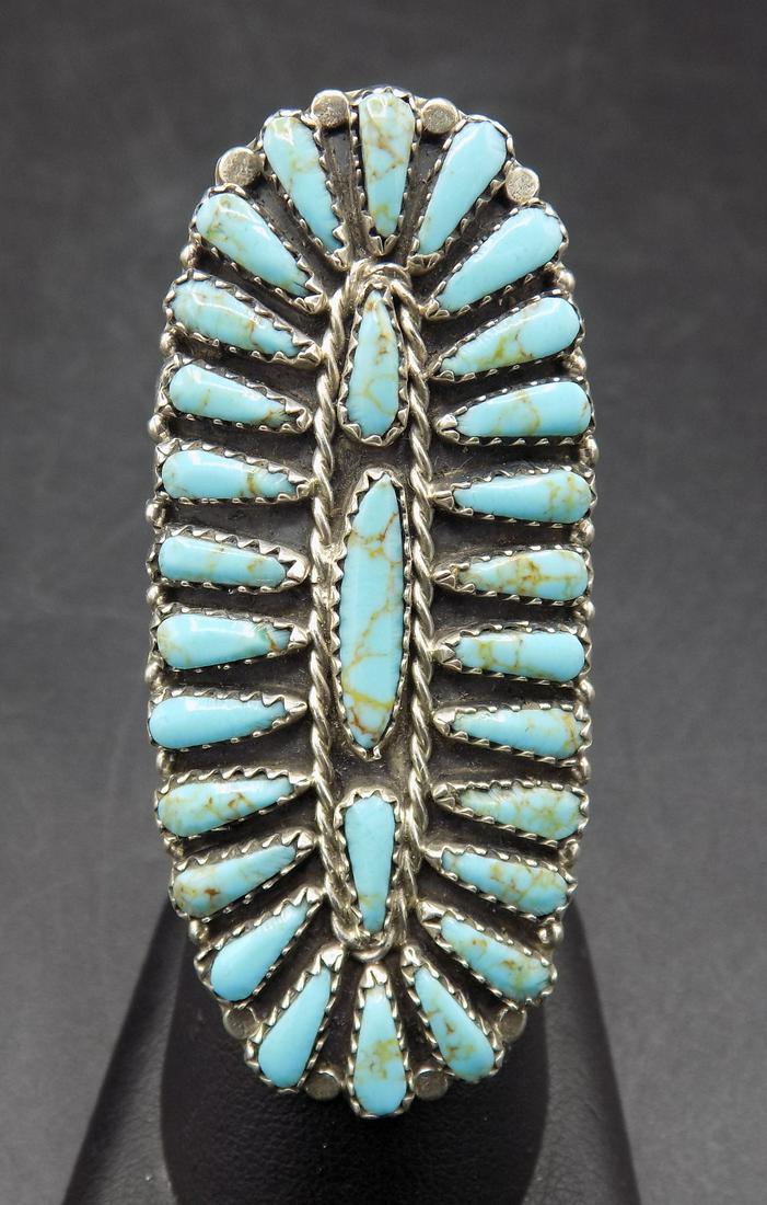 Artist signed Native American Indian Zuni needlepoint: Artist signed Native American Indian Zuni needlepoint ring. In very good original as found condition. Great quality and detail. All Indian jewelry tested and guaranteed sterling. Size 6