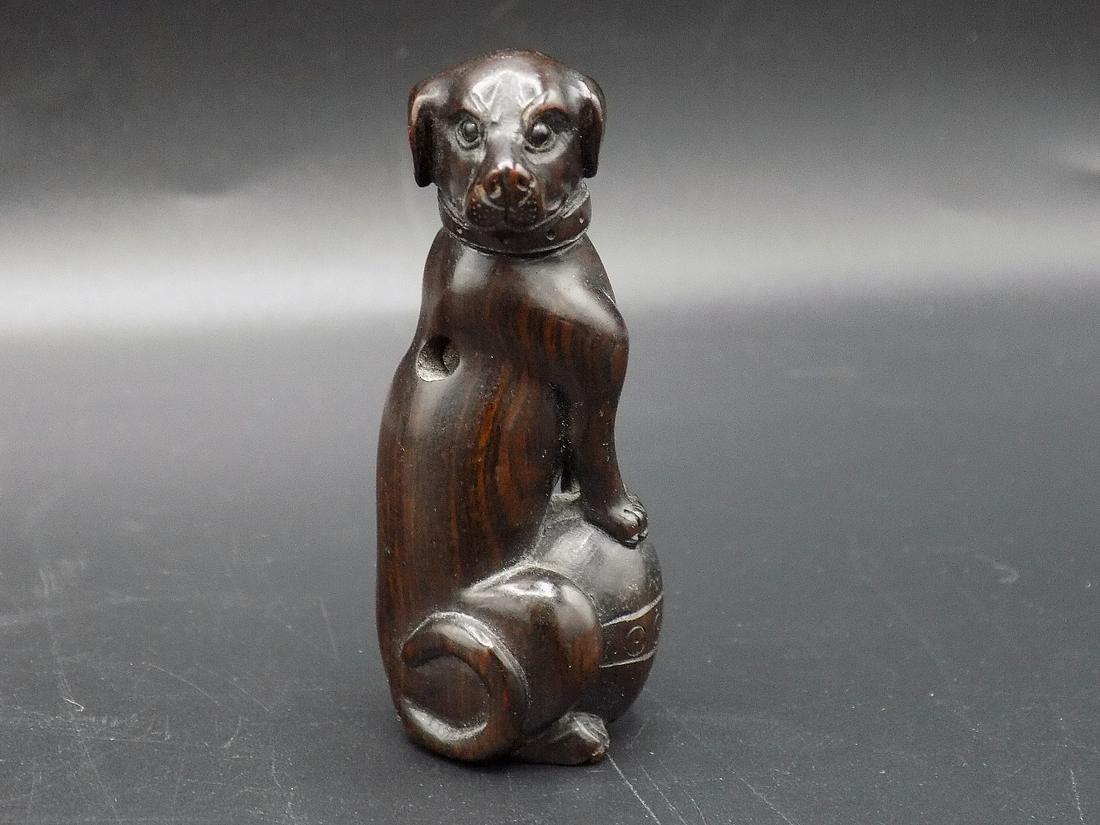 Fine Vintage Oriental Netsuke carved wood dog: Fine Vintage Oriental Netsuke carved wood dog. Marked on bottom as shown in photo. In very good original as found condition. Great quality and detail. Measures approx. 1 3/8” tall