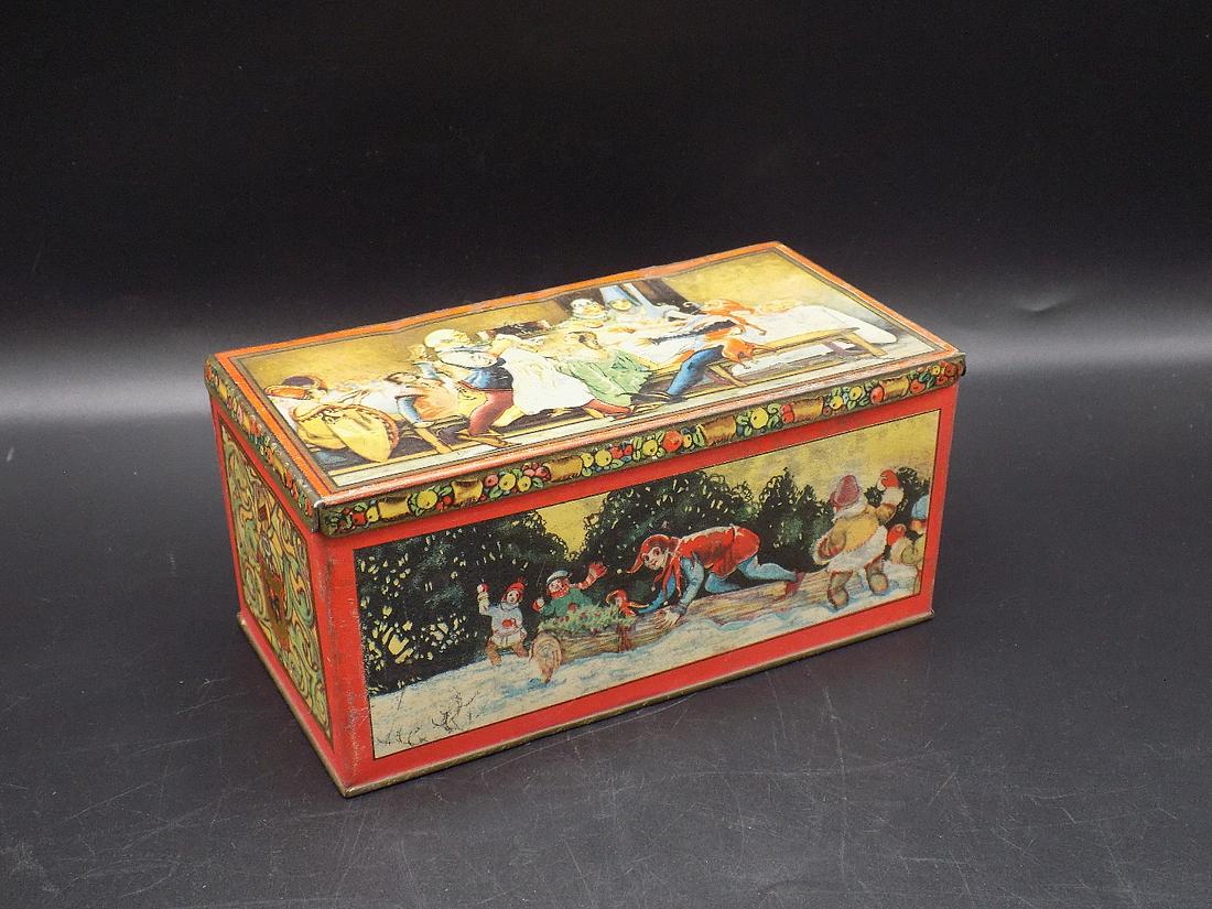 Vintage Tindeco Christmas decorated tin box: Vintage Tindeco Christmas decorated tin box. In very good original as found condition. Showing normal wear due to age. Great quality and detail. Measures approx. 6 ¼” length x 3 ¼” wide x 3” t