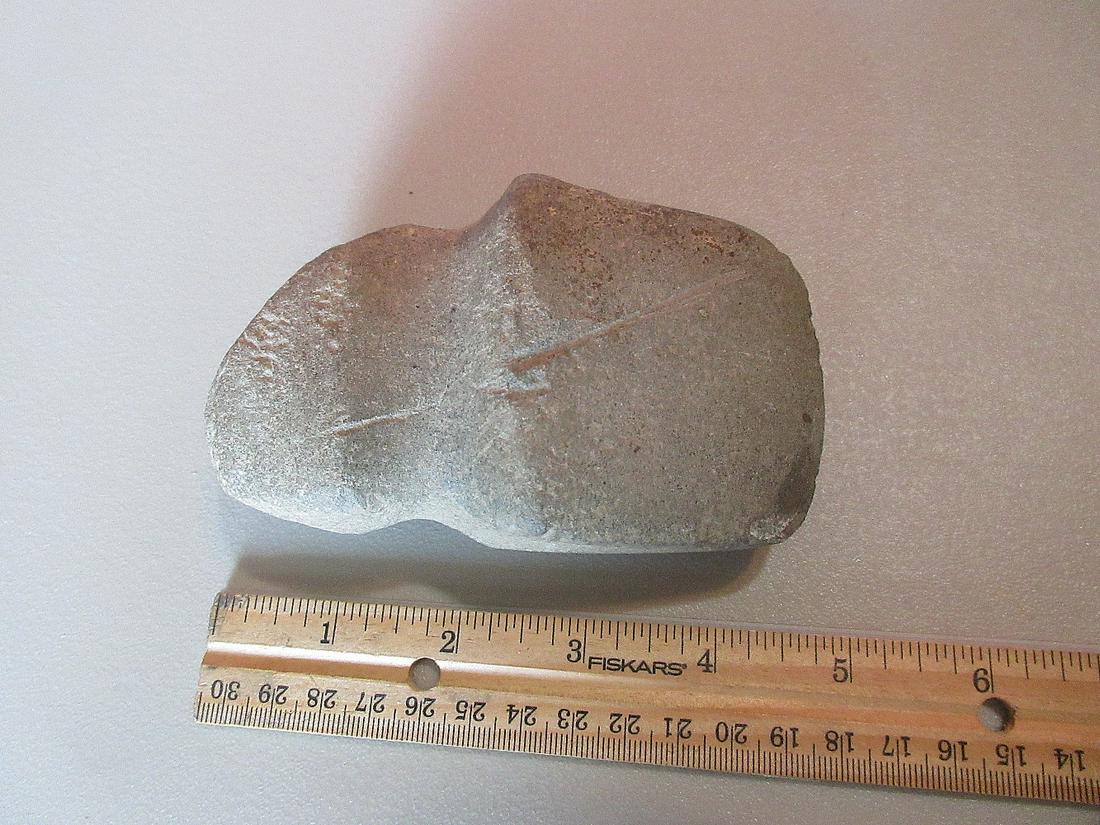 Native American Indian stone ax head: Native American Indian stone ax head. Please use photos to judge condition and age. As found condition. Nice quality and detail. Measures approx. 4 7/8
