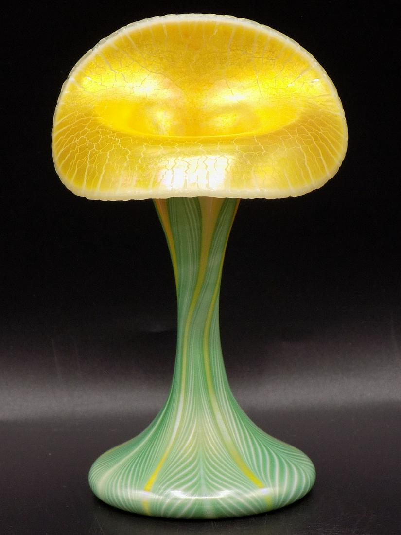 Rare Quezal Jack In Pulpit art glass vase (1 of 12)