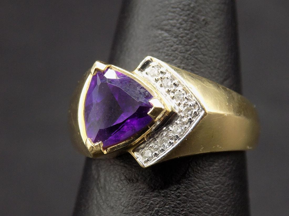Beautiful amethyst and diamonds 14k gold ring (1 of 7)