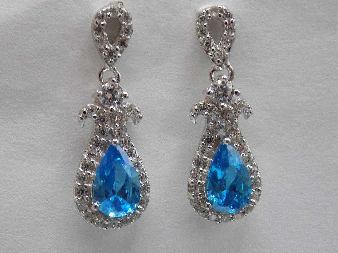 Beautiful 2 cwt. blue & white topaz .925 sterling (1 of 3)