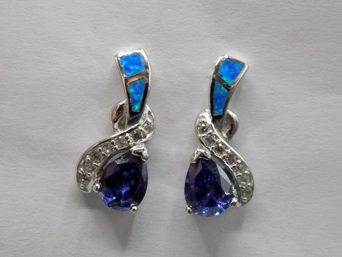 Beautiful 3 cwt. tanzanite & blue fire opal .925 (1 of 3)