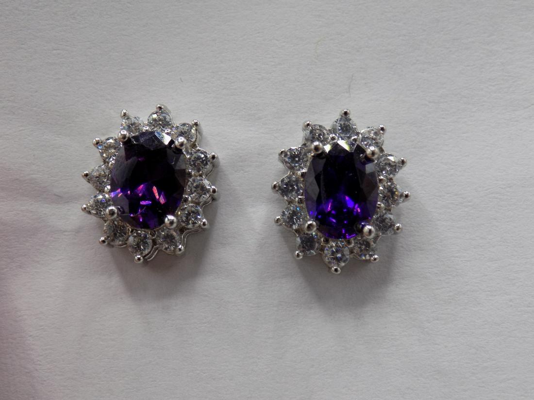 Beautiful  3 cwt. color changing alexandrite and topaz (1 of 3)