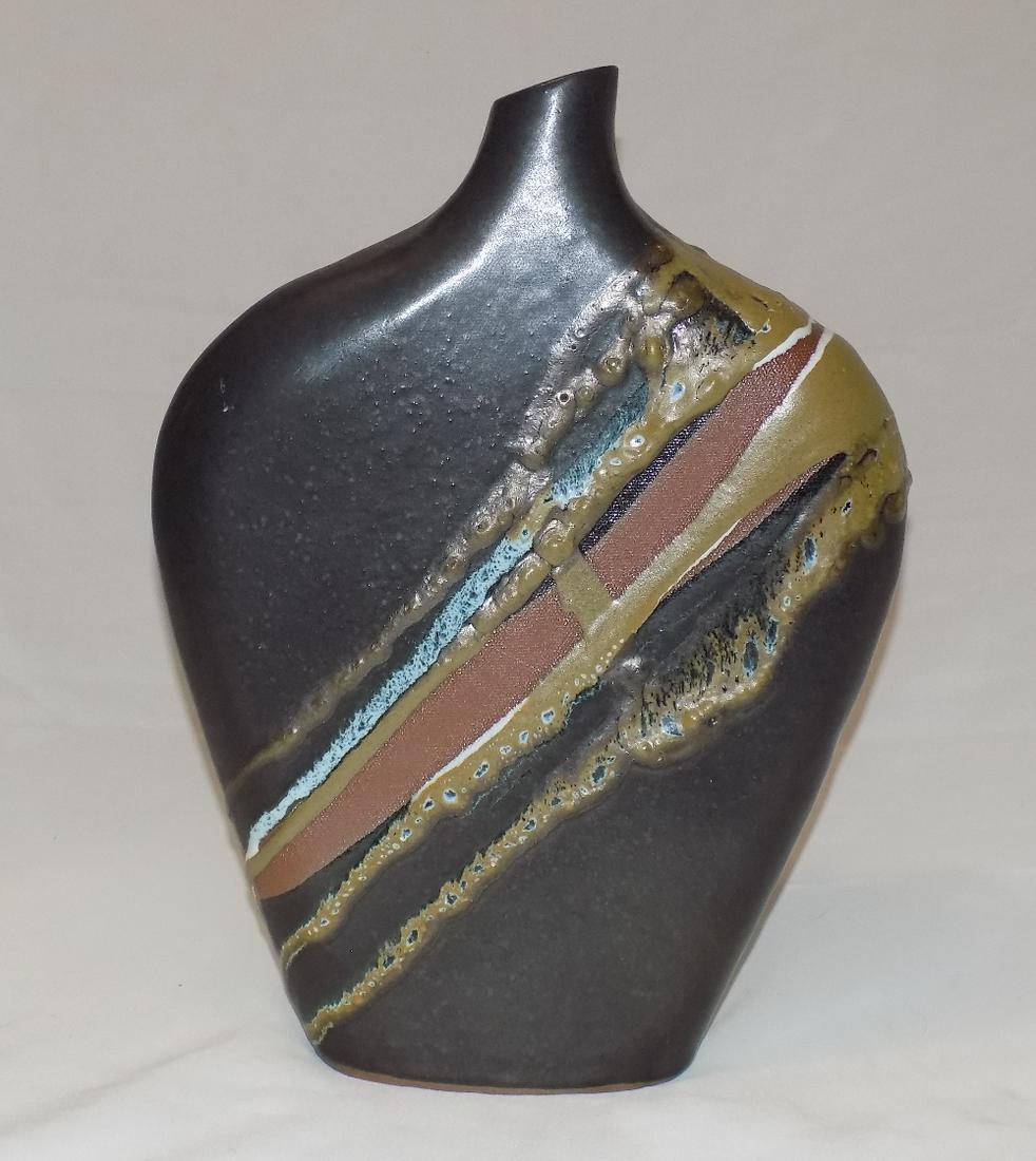Vintage art pottery vase.  Beautiful colors (1 of 6)