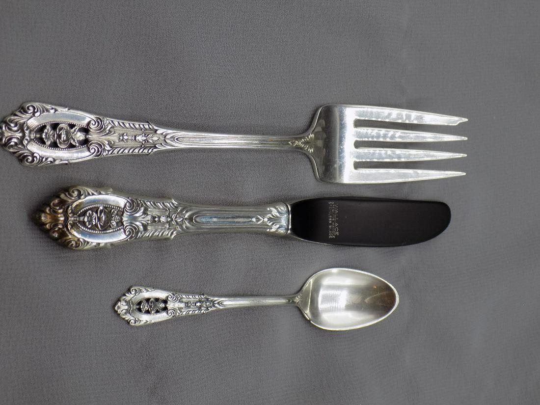 3 Vintage Wallace Rose Point flatware (1 of 6)