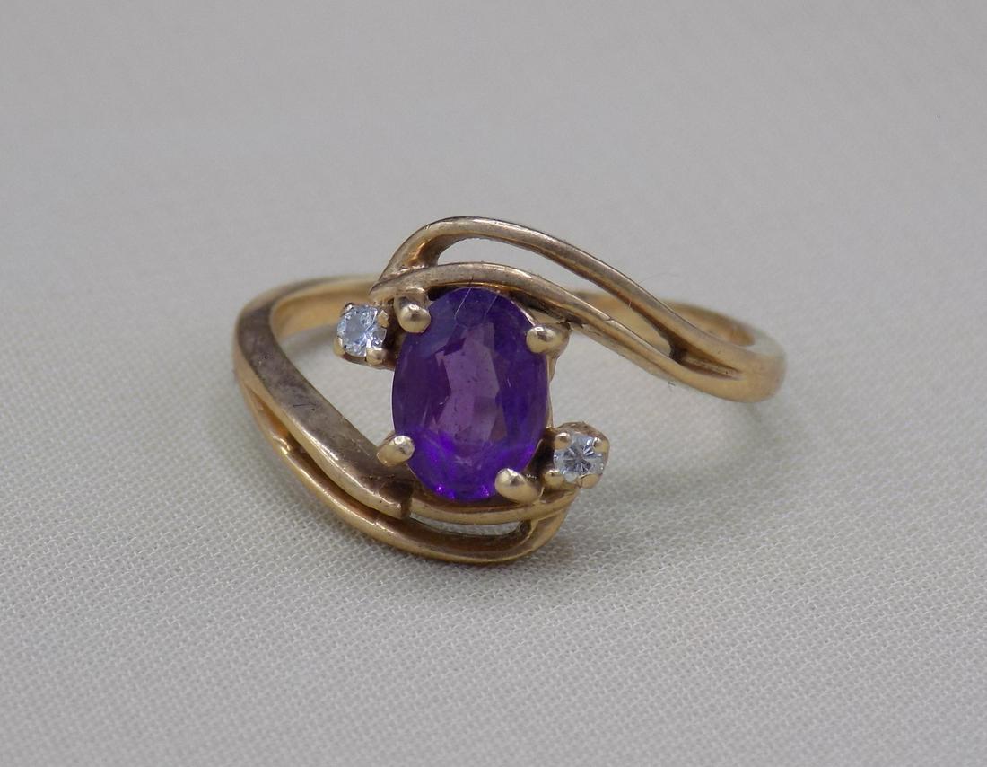 Vintage 14k gold diamond & amethyst ring. (1 of 5)