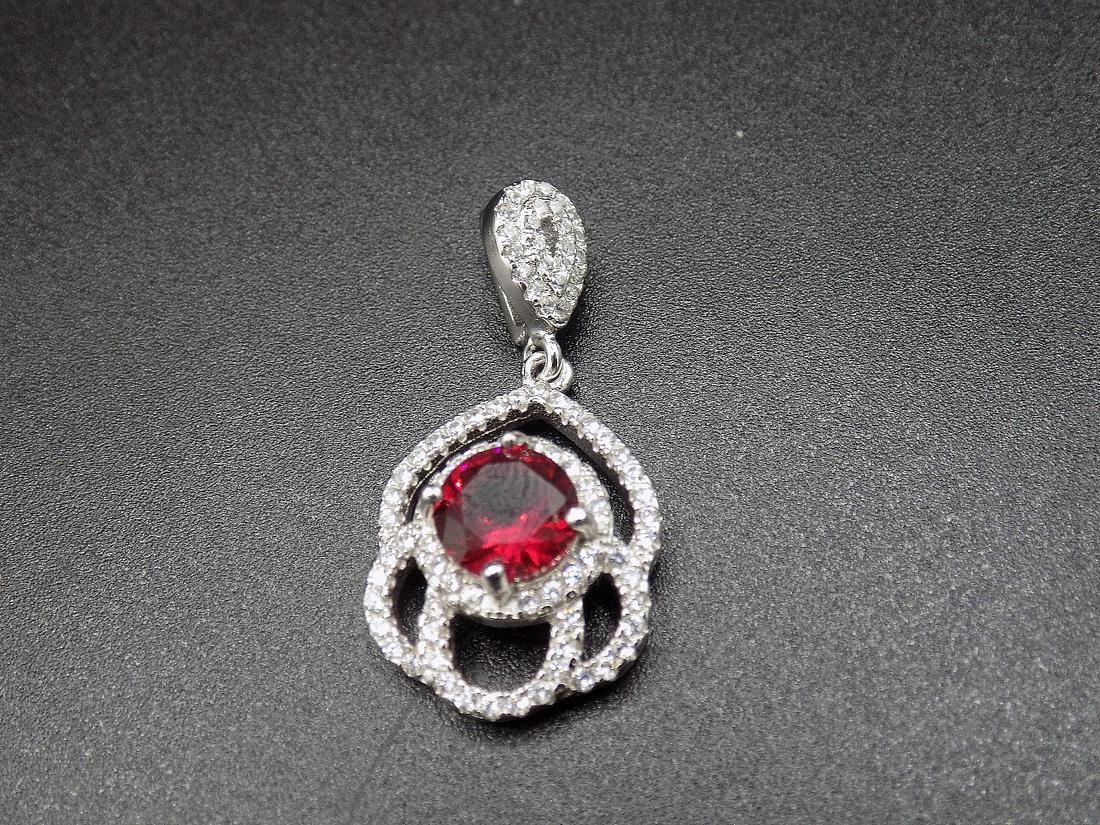 Beautiful 2 cwt ruby & topaz .925 sterling pendant (1 of 4)