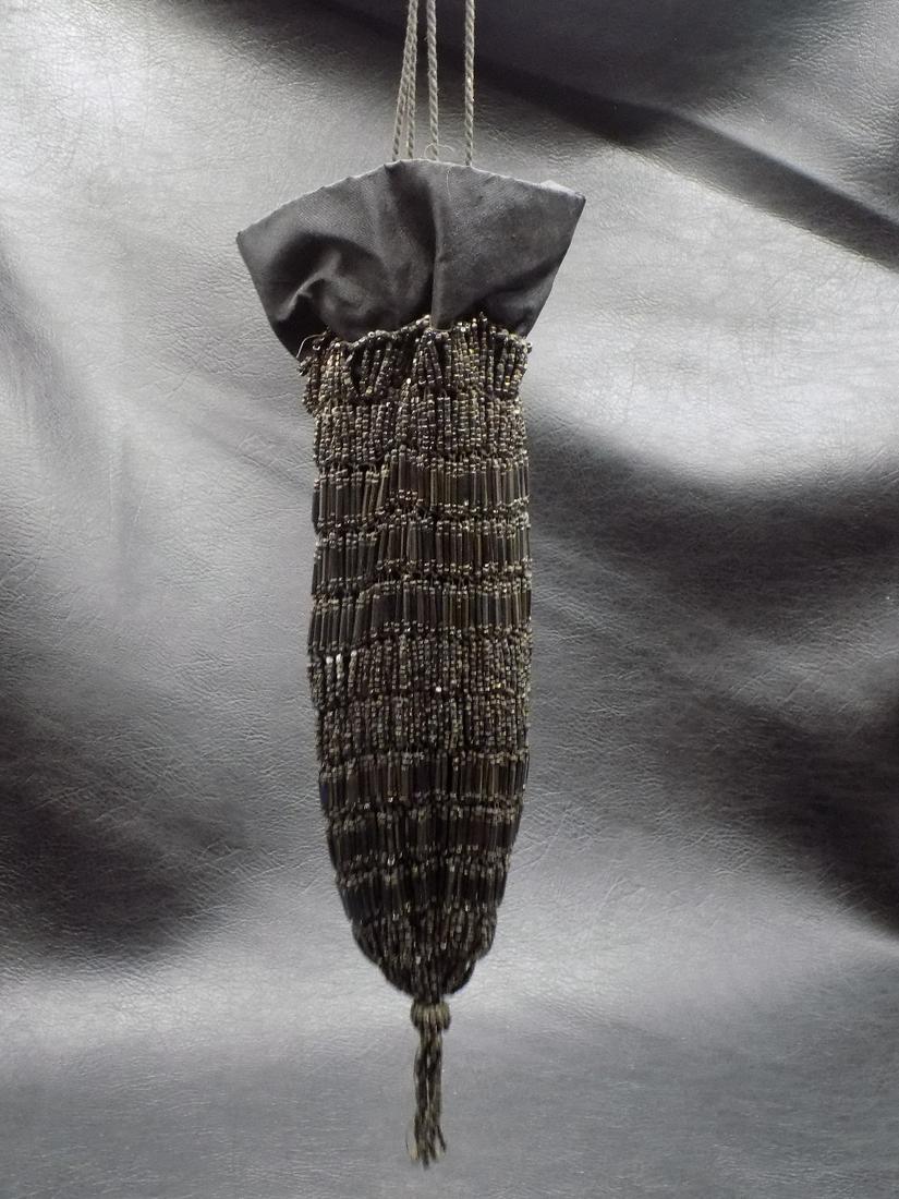 Vintage   Roaring 20’s Art Deco Flapper beaded purse (1 of 4)