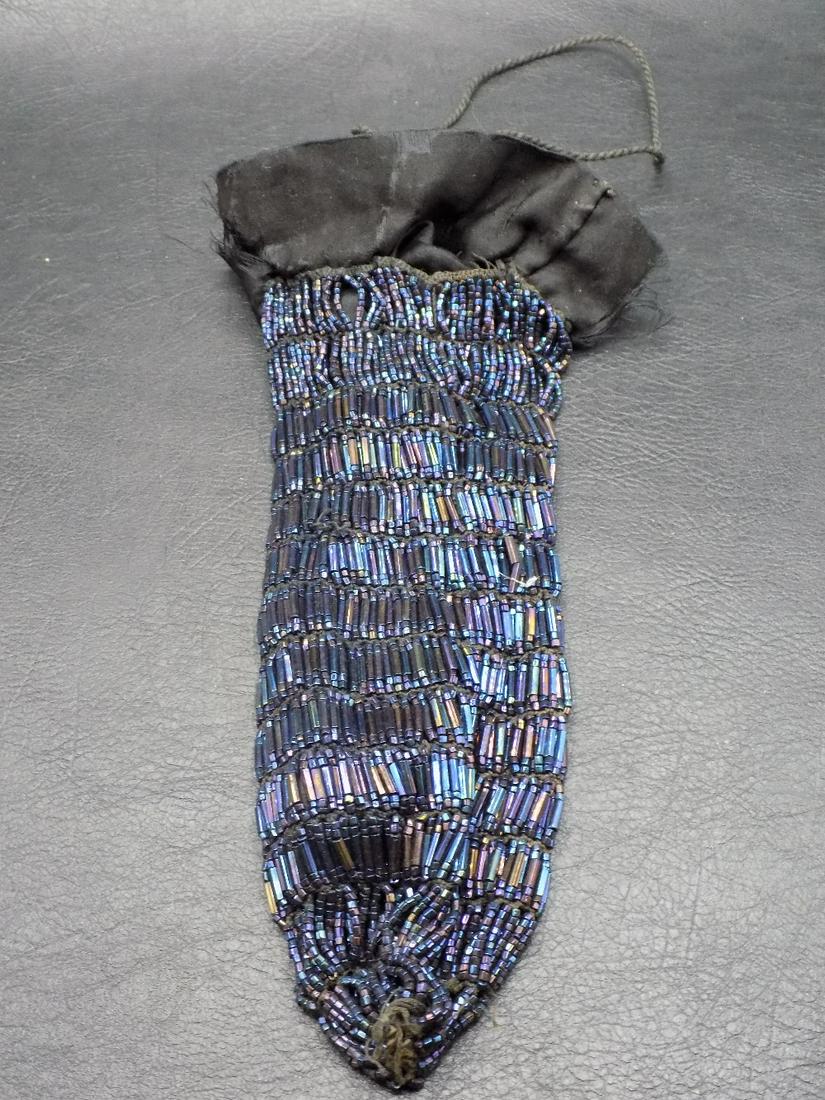 Vintage   Roaring 20’s Art Deco Flapper beaded purse (1 of 4)