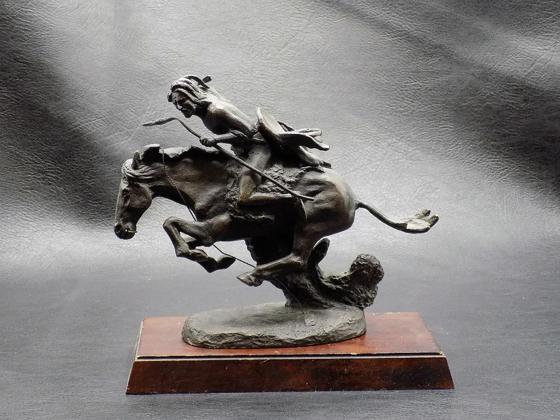 Vintage Frederick Remington Art Museum bronze The Cheyenne (1 of 11)
