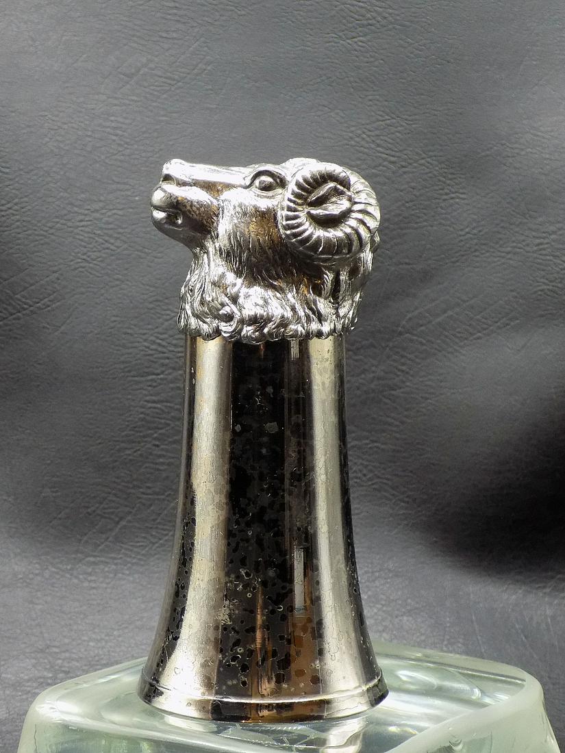 Unusual vintage rams head drinking cup (1 of 6)