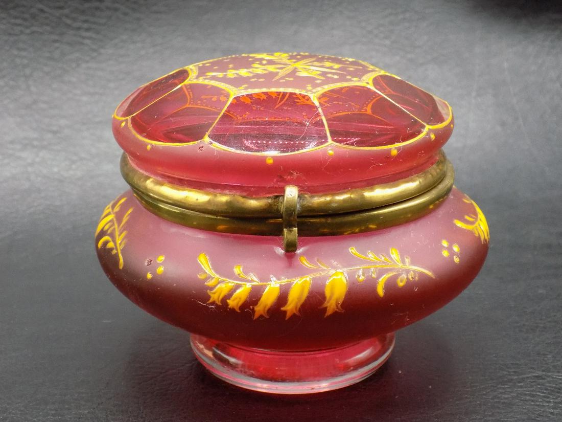 Beautiful art glass Moser decorated jewelry box (1 of 7)