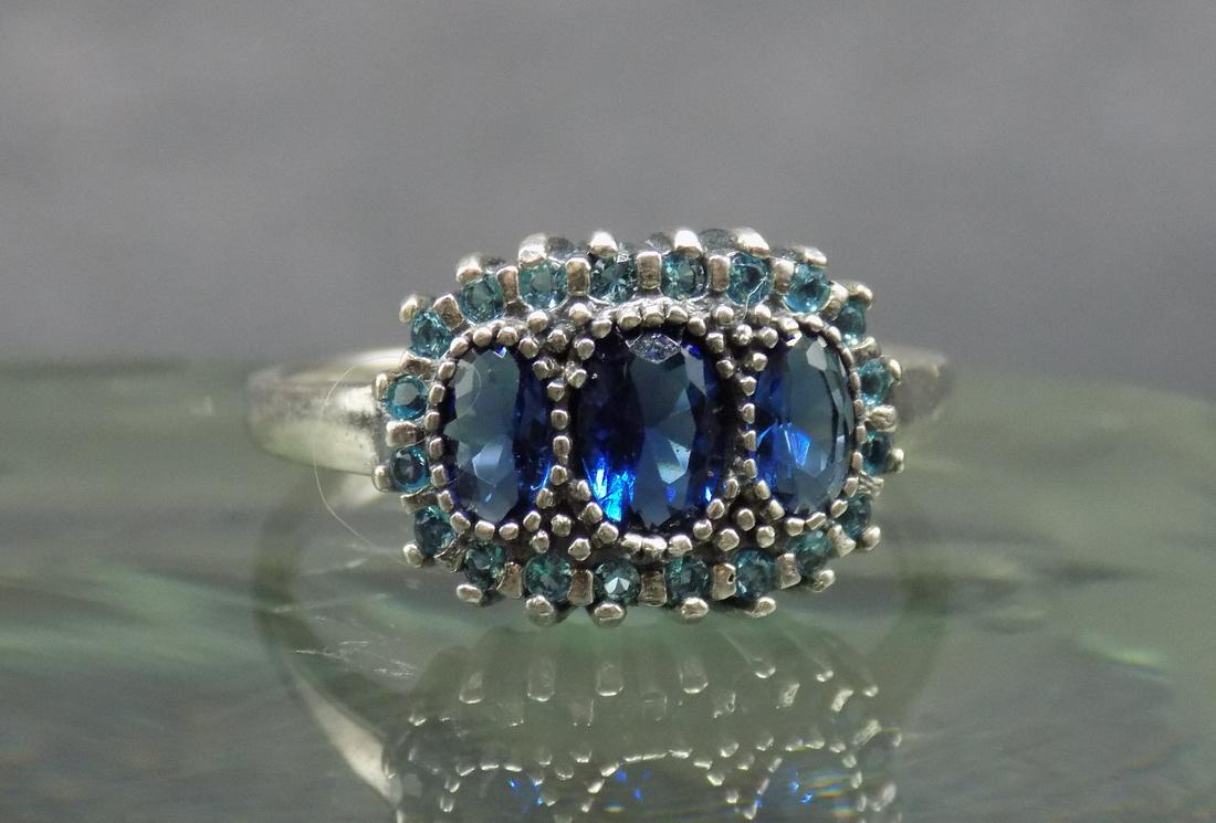 Beautiful 2 cwt sapphire & aquamarine sterling ring (1 of 4)