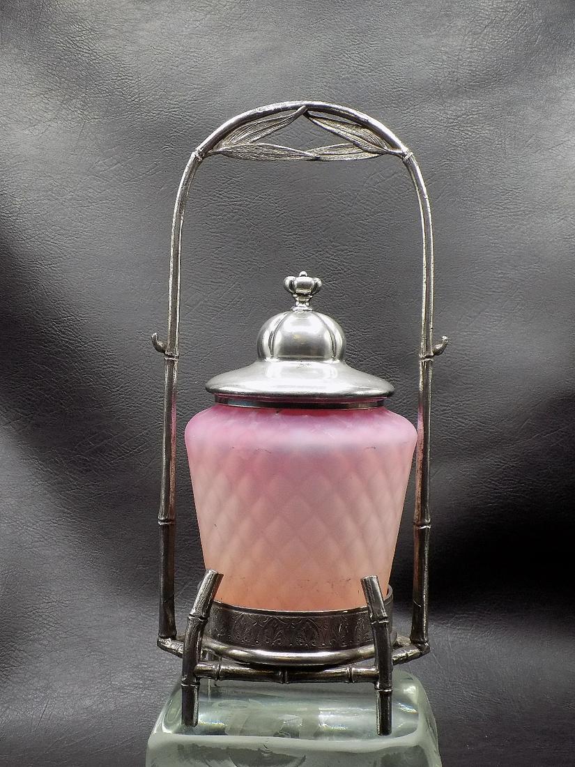 Beautiful Victorian diamond quilted art glass pickle castor: Beautiful Victorian diamond quilted art glass pickle castor. Frame marked James Tufts. Beautiful colors. Great quality & detail. In very good original as found condition. 11 inches tall