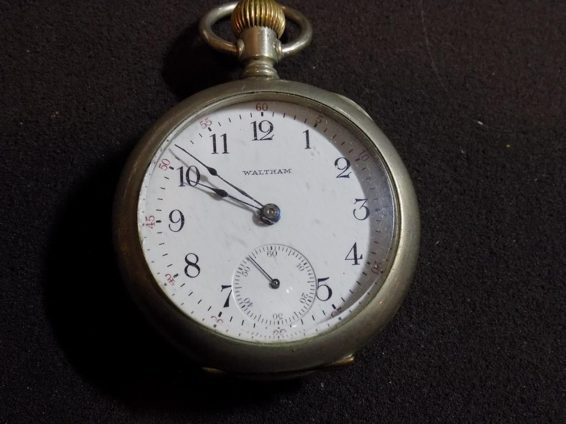 Model 1883 Antique Waltham with engraved Stag engraved pocket watch: Model 1883 Antique Waltham with engraved Stag engraved pocket watch. Size 18. In very good original condition. Runs part time, probably needs cleaned. Porcelain dial. Great quality and detail. Measure