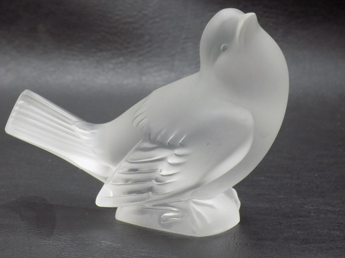 Lovely Signed Lalique France Art Glass Bird (1 of 5)