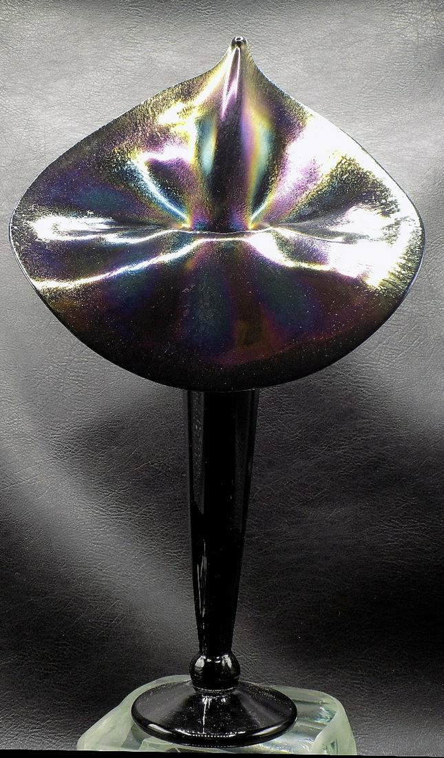 Vintage Vibrant Iridescent Jack in the Pulpit Art Glass Vase (1 of 8)