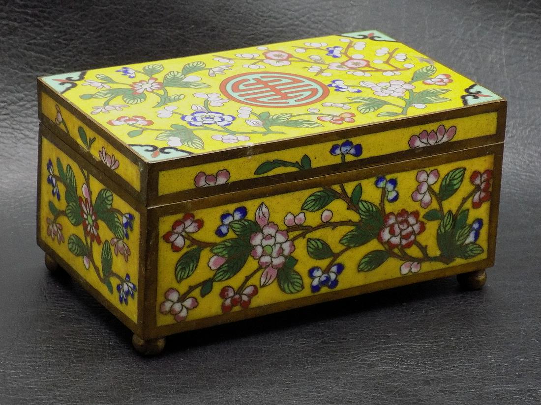 Intricate Vintage Oriental Cloisonne Box. (1 of 10)