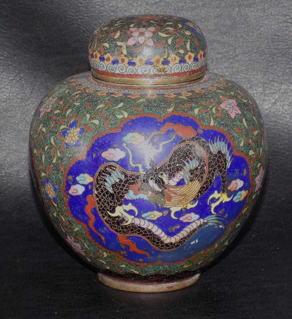 Intricate Vintage Oriental Cloisonne Covered Vase or Ginger Jar (1 of 13)