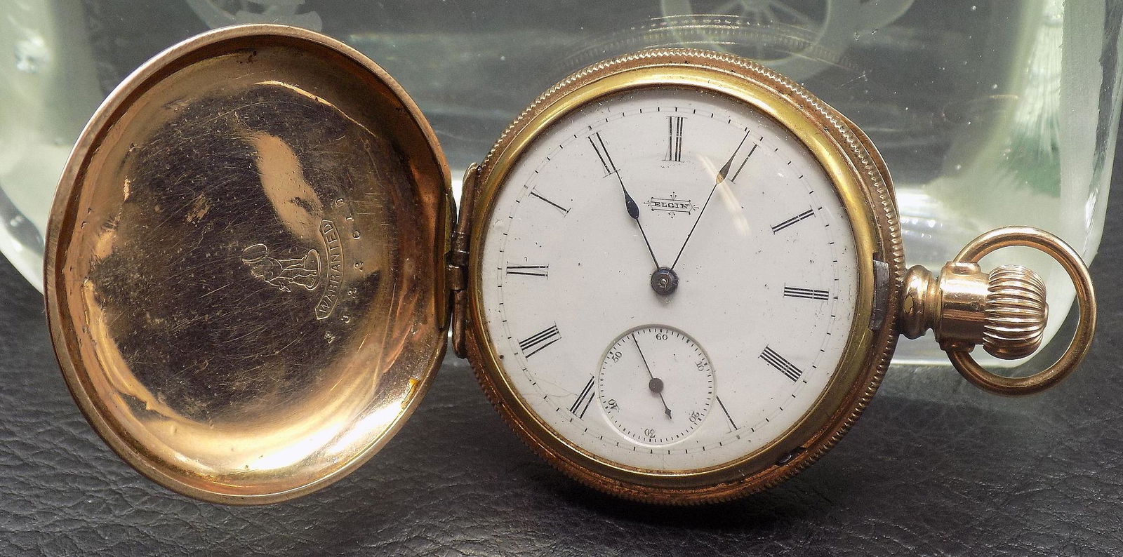 Antique Elgin hunting case pocket watch (1 of 7)