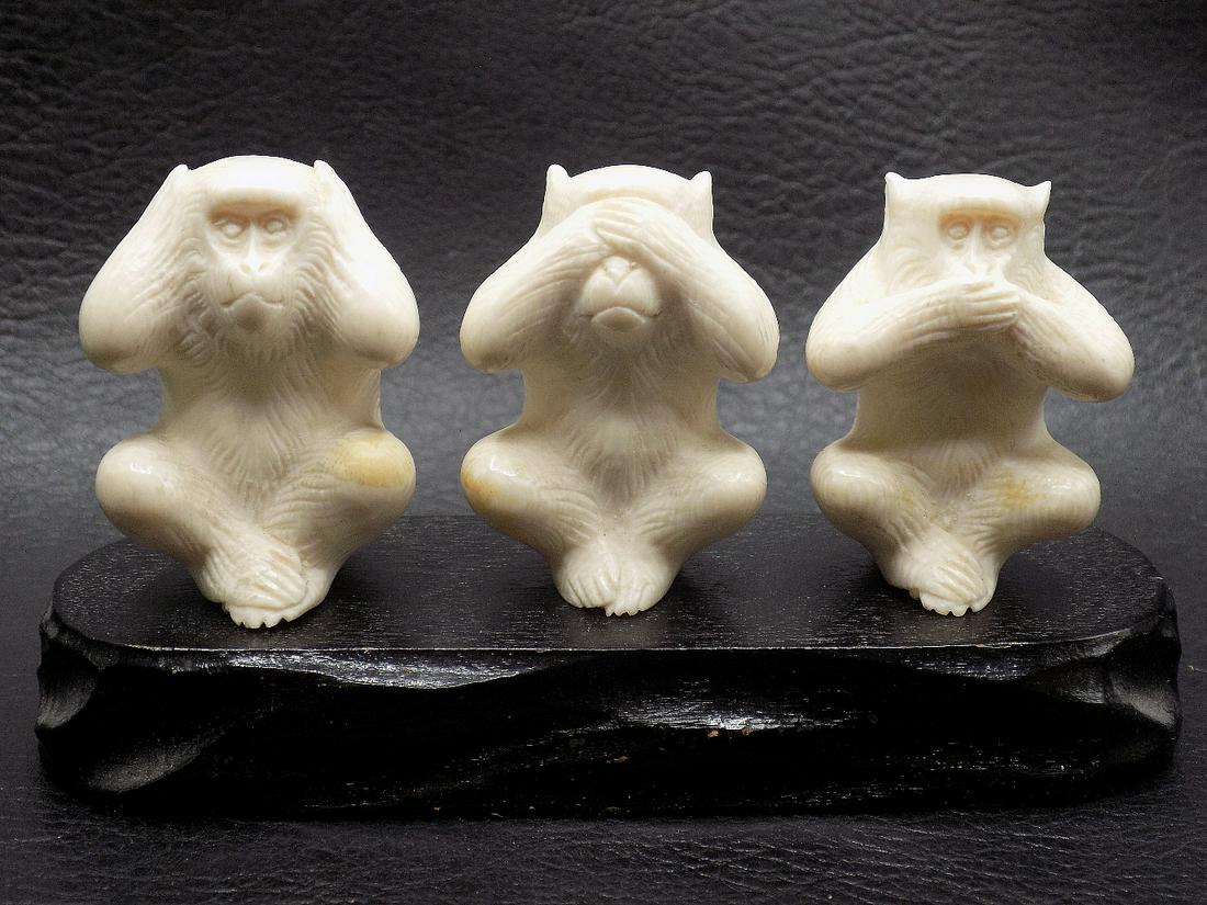 Neat Oriental carving of three monkeys on stand (1 of 7)