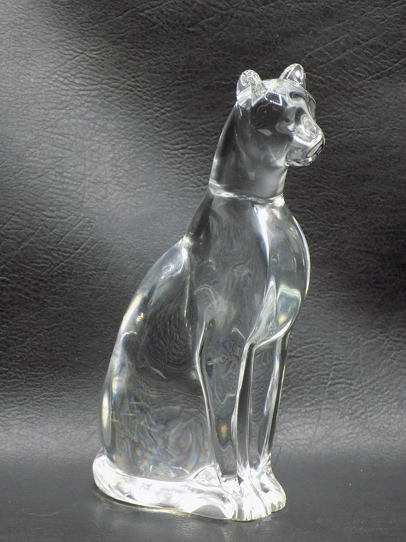 Lovely vintage Baccarat art glass cat: Lovely vintage Baccarat art glass cat. Signed on bottom as show in photos. In very good original as found condition. 6 ¼ inches tall