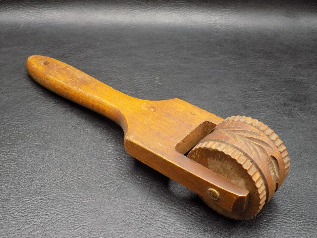 1800’s wood rolling pastry press (1 of 9)