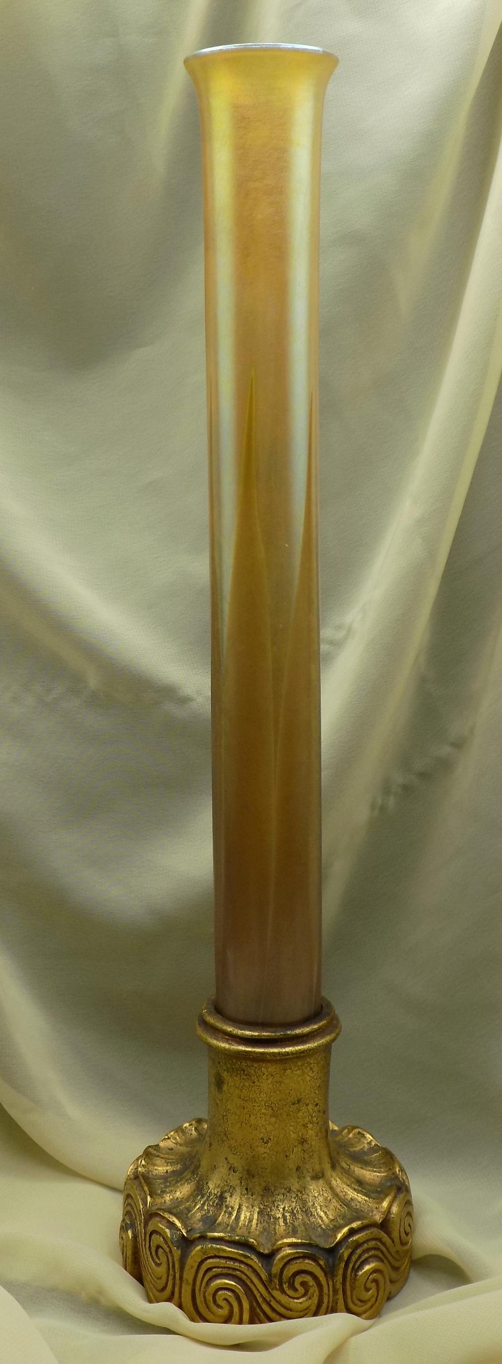 Beautiful antique signed Tiffany feather pulled art glass vase in bronze holder (1 of 10)