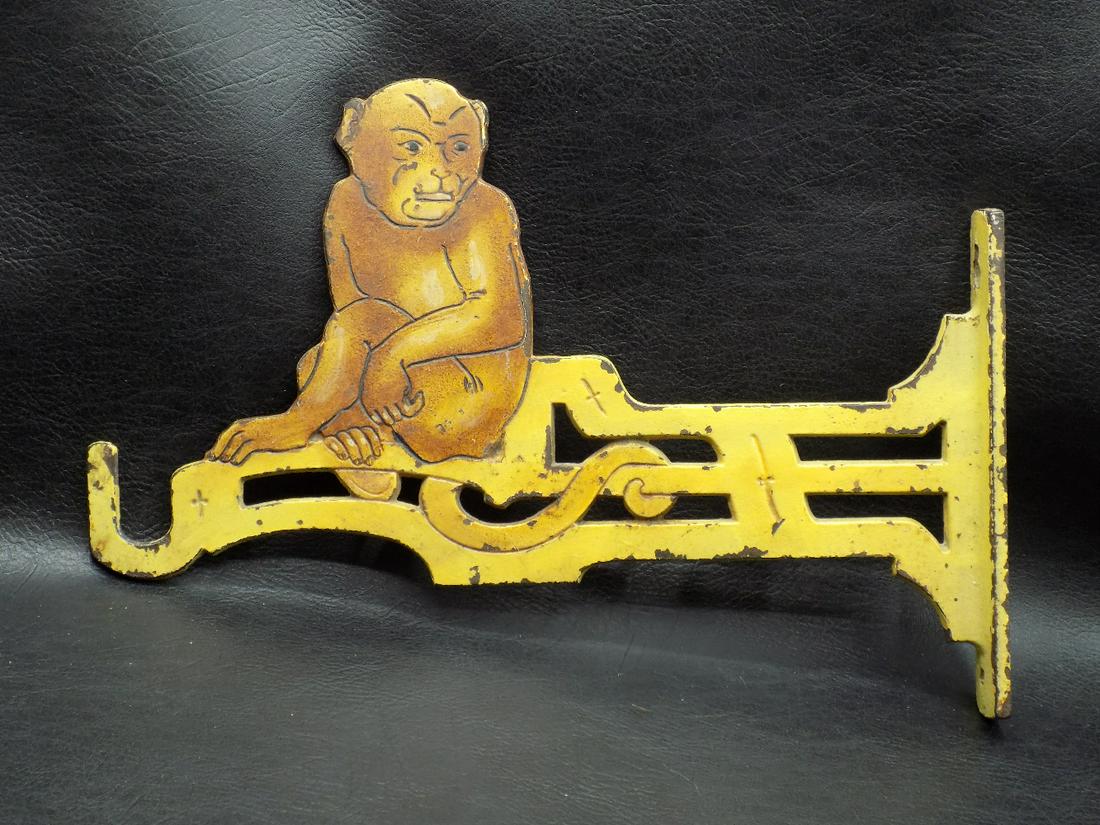 Most unusual vintage cast iron wall mounted flower pot holder with monkey (1 of 6)