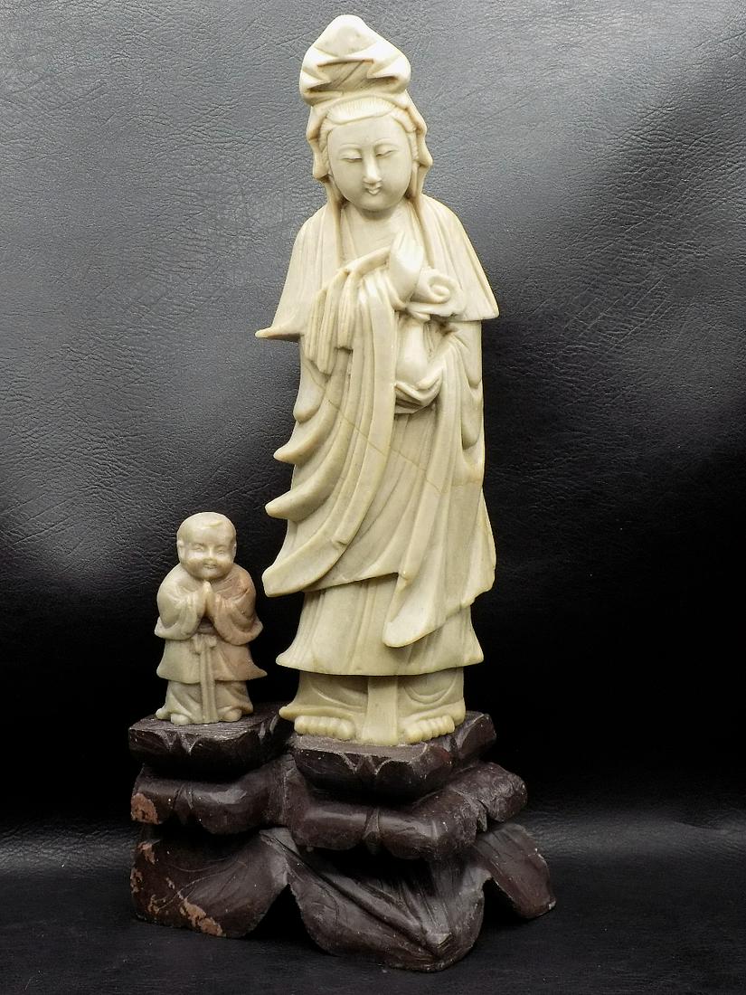 Vintage well carved Oriental soapstone figures (1 of 9)