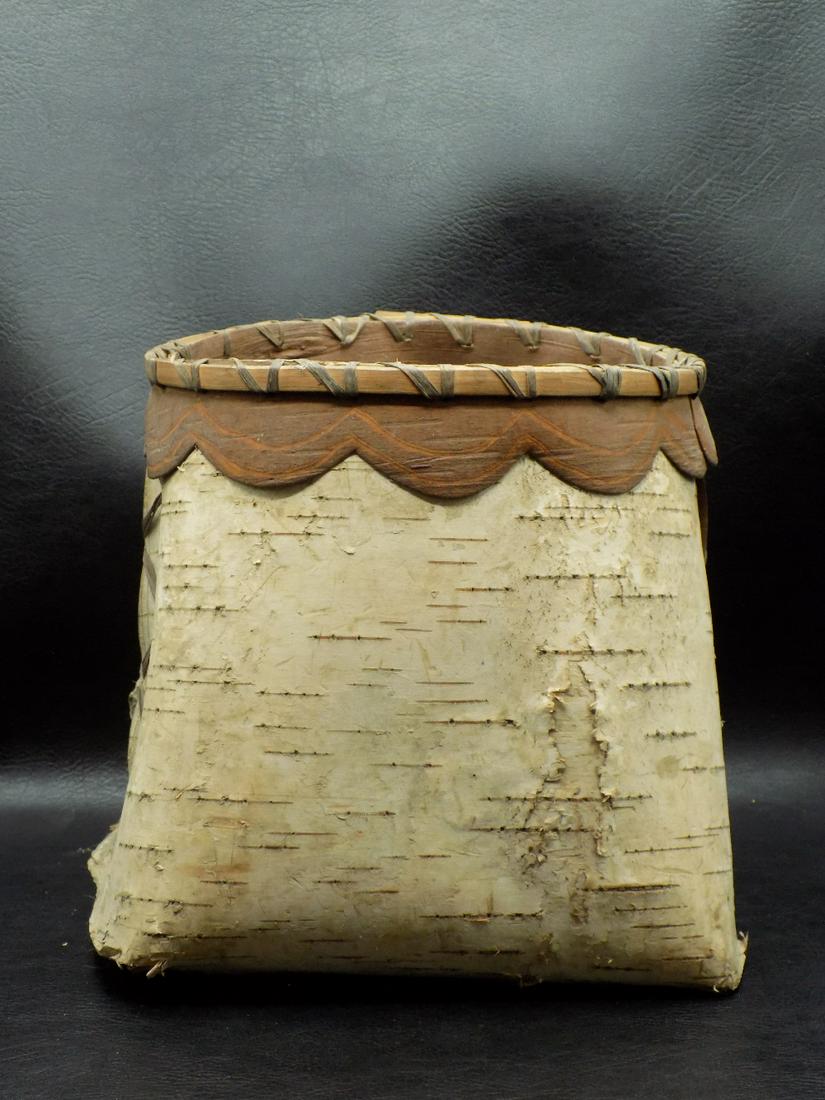 Vintage Native American Indian birch bark basket (1 of 9)