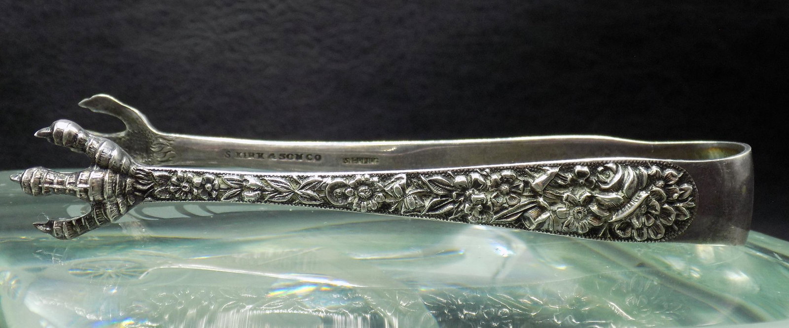 Fabulous Kirk and Sons Repousse sterling silver sugar tongs: Fabulous Kirk and Sons Repousse sterling silver sugar tongs. Great quality and detail. 4 inches long. 30 grams