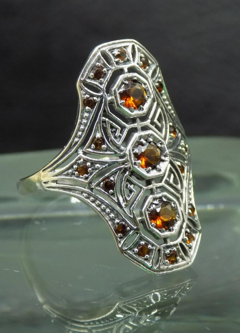 Beautiful 1 cwt. fire garnets sterling silver ring (1 of 5)