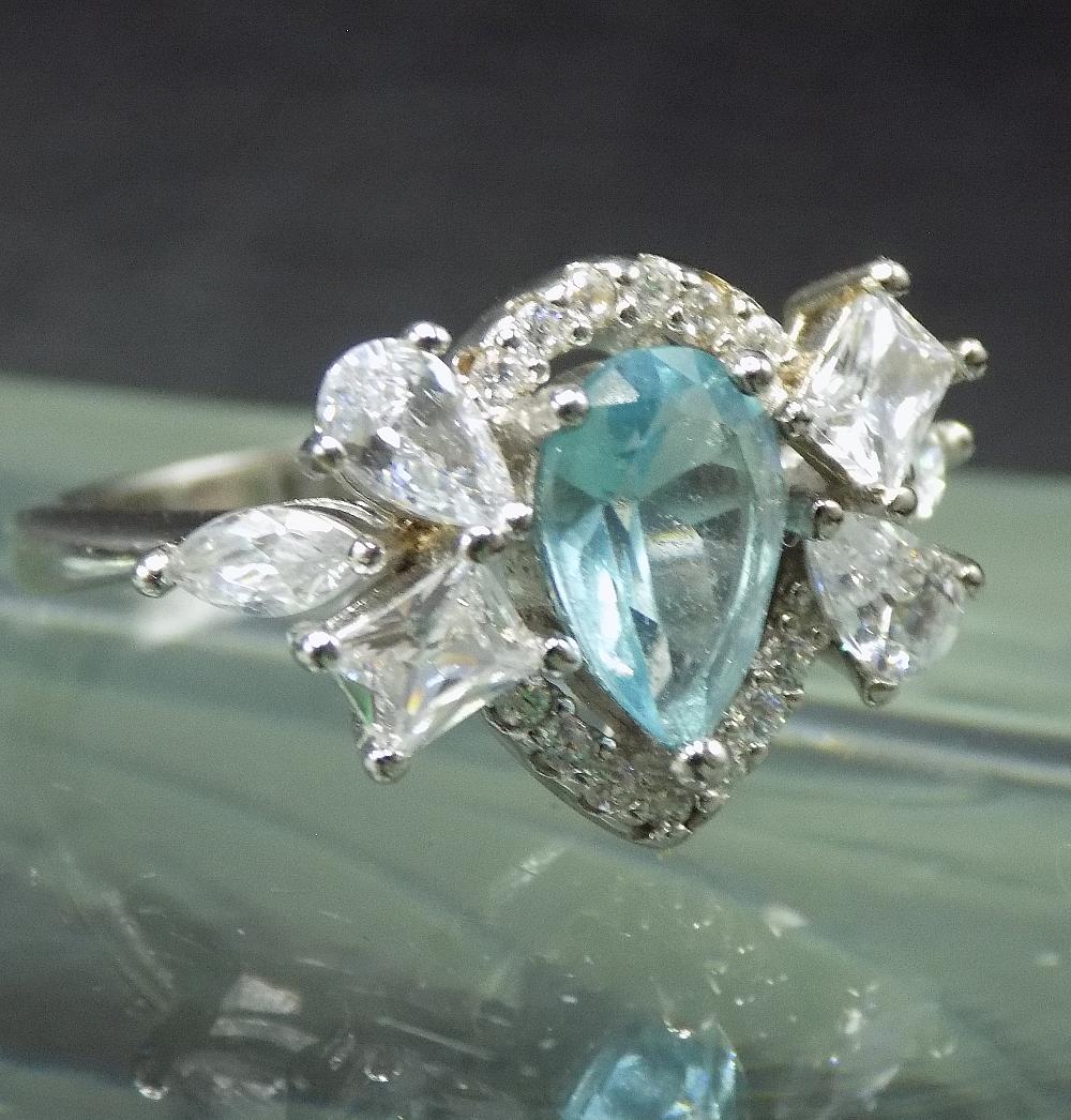 Beautiful 3 cwt. aquamarine and topaz sterling silver ring (1 of 6)