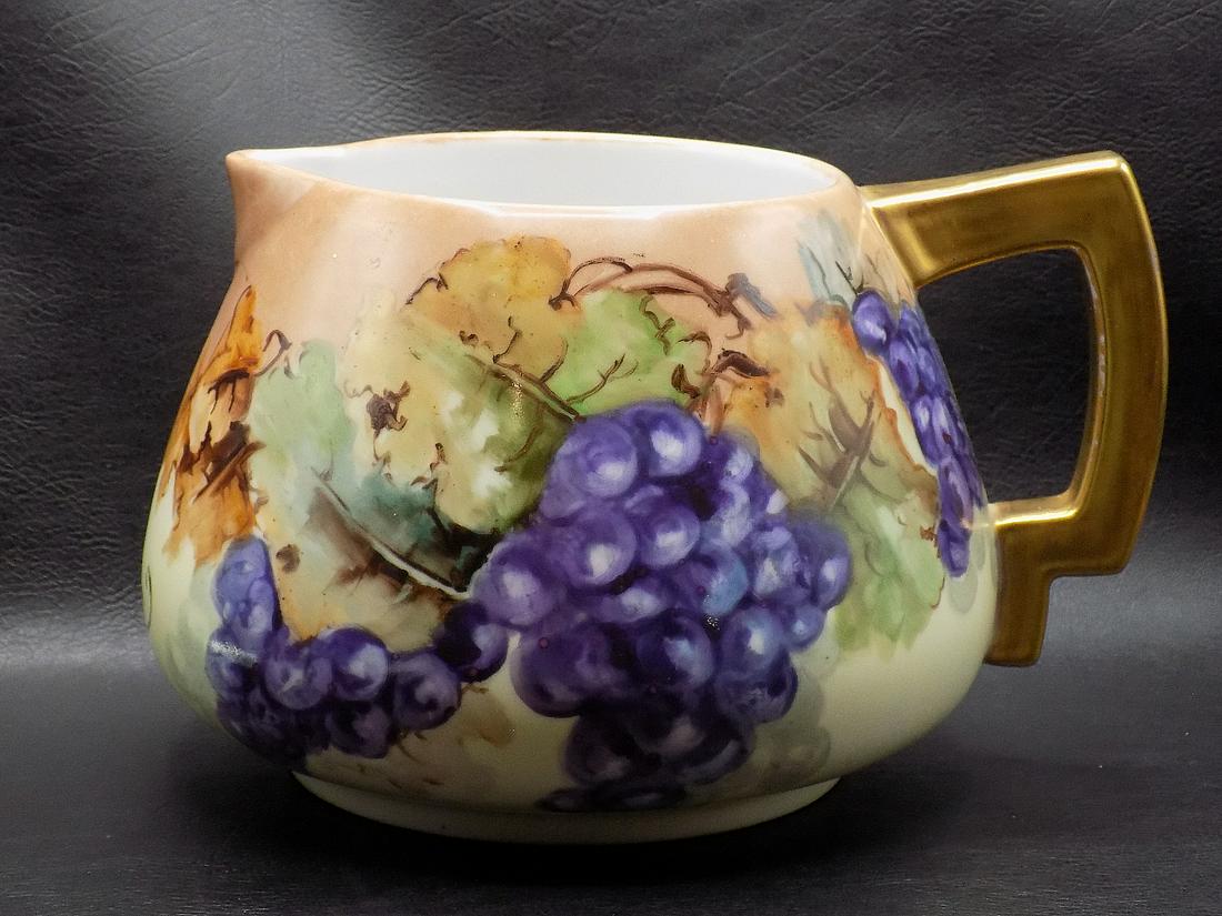 Vintage hand painted lemonade or cider pitcher with grapes (1 of 11)