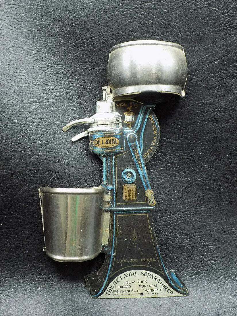 Antique advertising match safe (1 of 7)