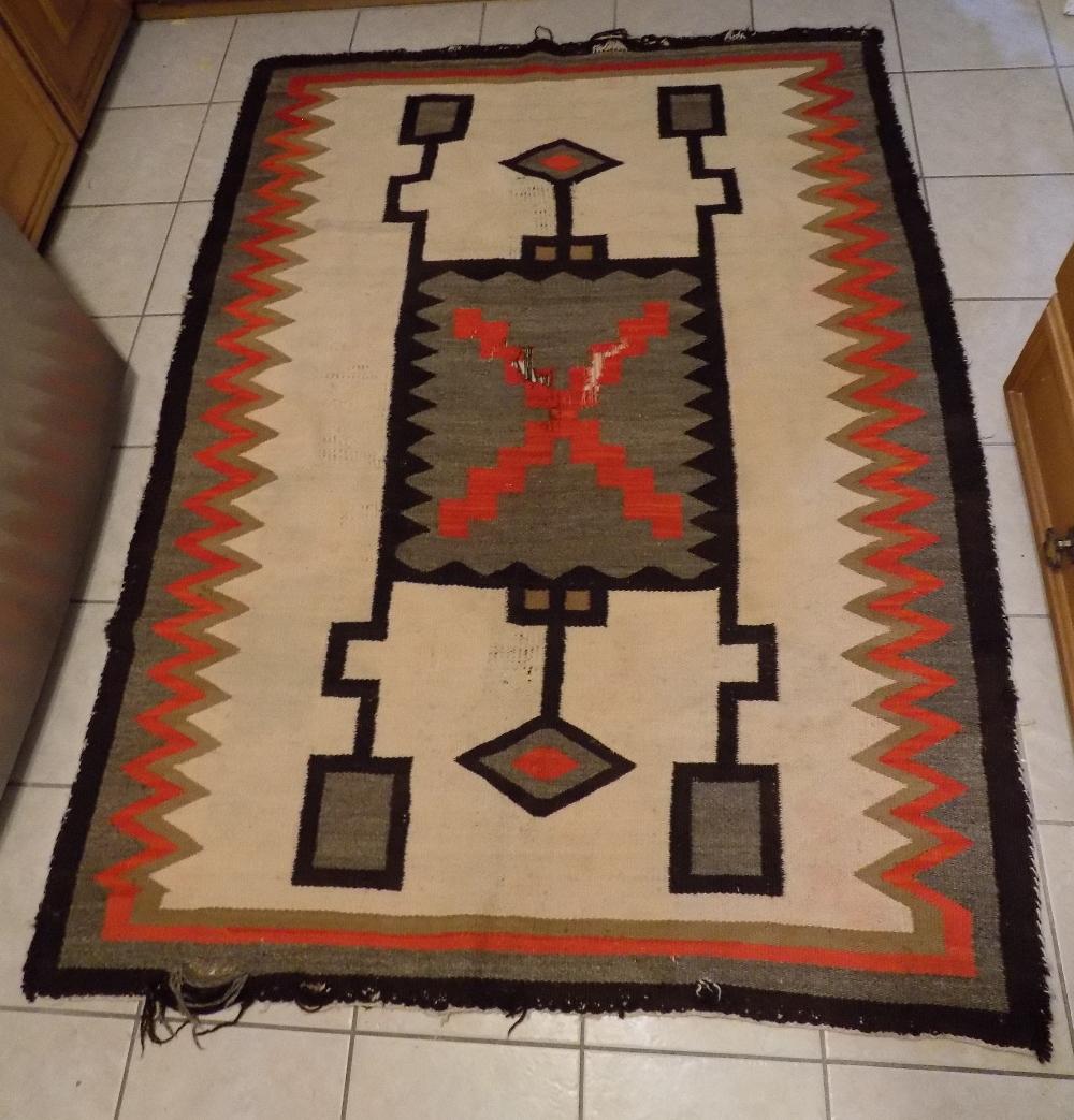 Fabulous vintage Native American Indian rug. (1 of 10)